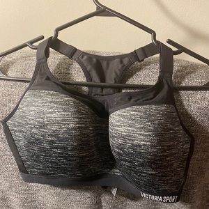Victoria Secret Sports Bra 34DD $9 each (both $18)